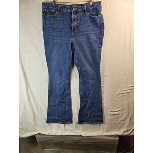 Old Navy Extra High-Rise Flare Jeans Womens 16 Medium Wash Secret-Smooth Pockets